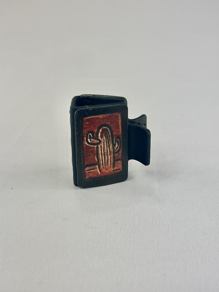 Sm Brown Cactus Clip