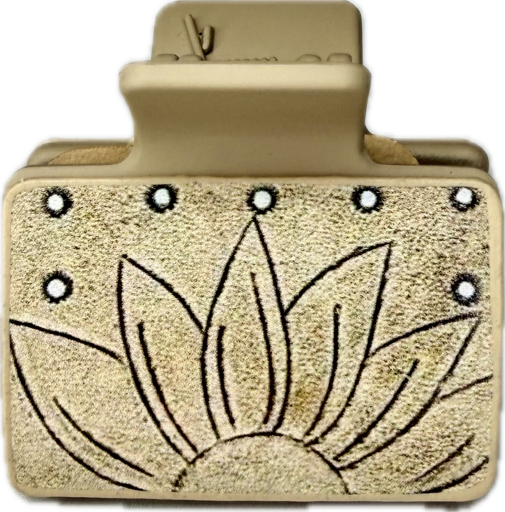 Sm Tan Sunflower Clip